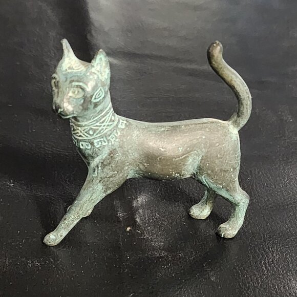 Vintage Franklin Mint Han Dynasty Cat Figure from The Curio Cabinet Cats Collect - Picture 1 of 3